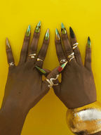 Faux ongles jamaïcains à presser
