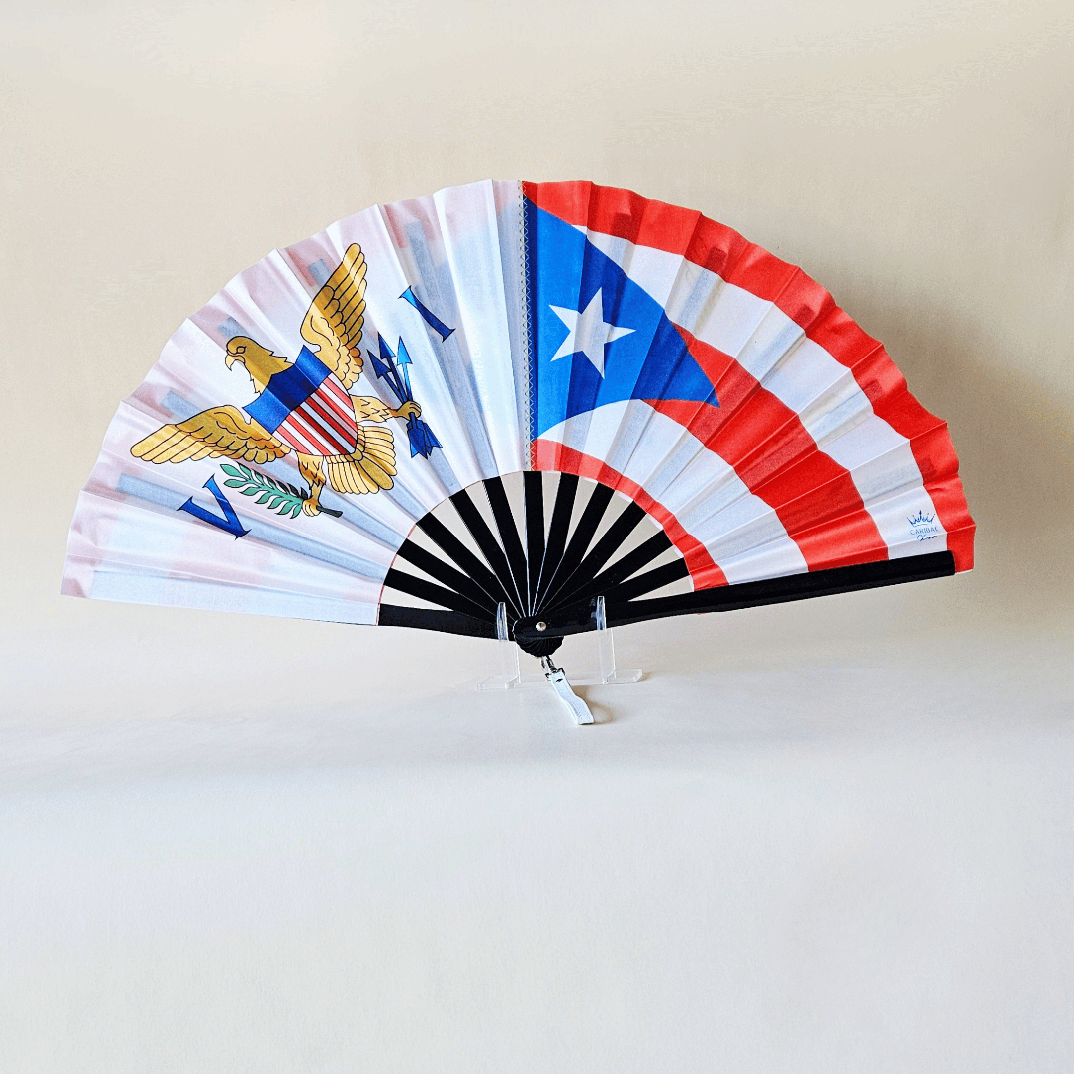 Double héritage - Éventail pliant en bambou des îles Vierges américaines et de Porto Rico